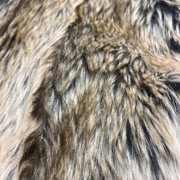 BOSTON PROPER FAUX FUR  JACKET W POCKETS - Picture 6 of 8